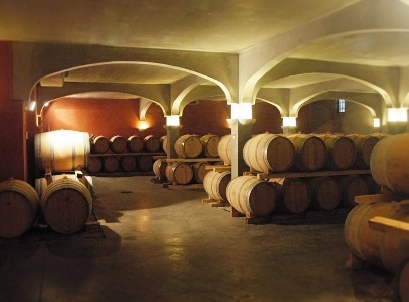 Cascastel_barrels_cellar